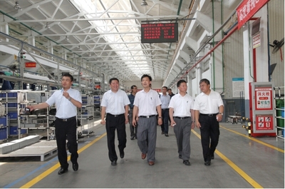 工信部及北京市經(jīng)信委相關領導赴福田汽車調研新能源汽車-財經(jīng)頻道-長城網(wǎng)